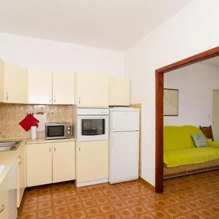 Blue Vineyard- Three Bedroom House With Terrace And Sea View * Potomje