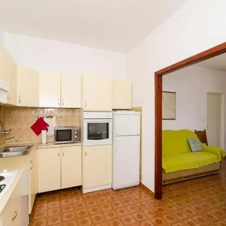 Blue Vineyard- Three Bedroom House With Terrace And Sea View