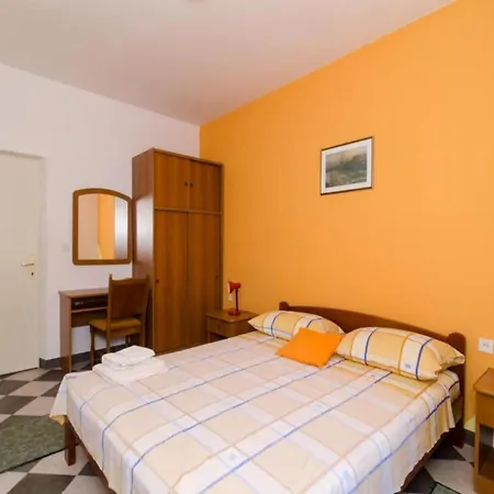 Blue Vineyard- Three Bedroom House With Terrace And Sea View